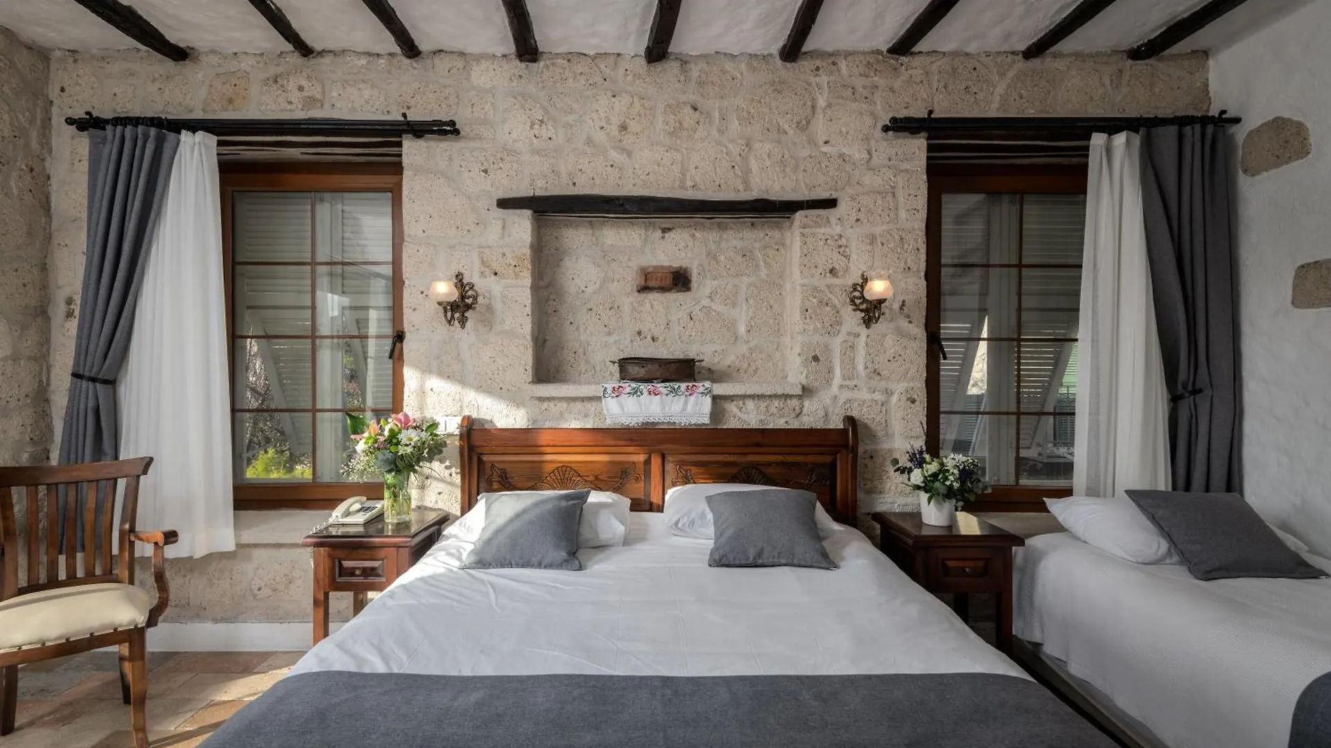 ** בית הארחה Alacati Koclu Konagi Hotel טורקיה