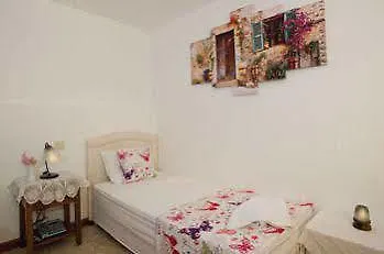 Alacati Koclu Konagi Hotel 2*,  טורקיה